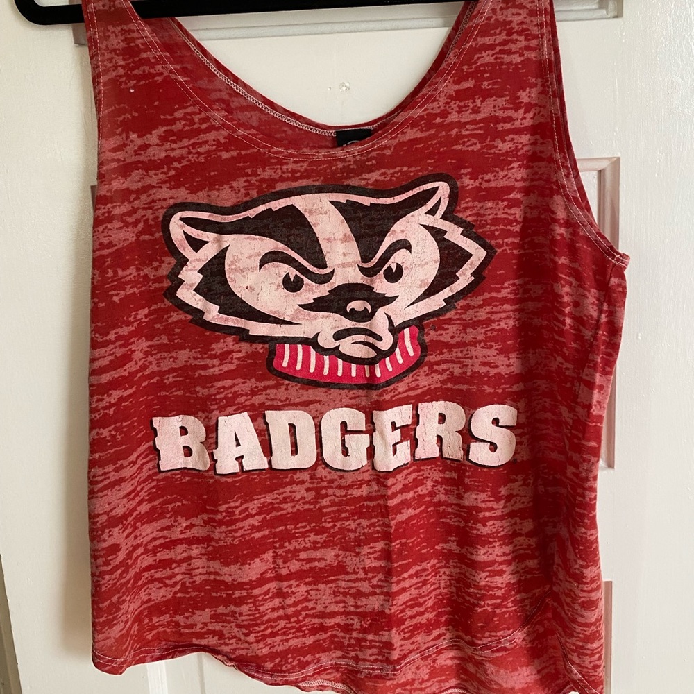 Women’s XL Wisconsin Badgers tank